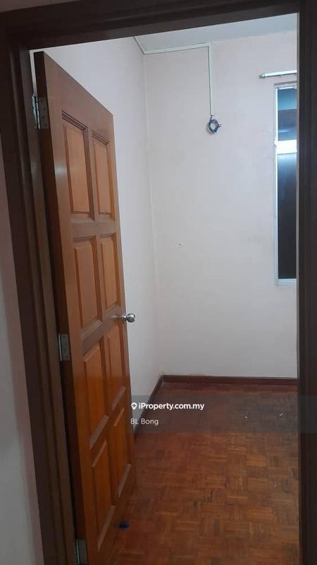 Pangsapuri untuk Disewa di Pelangi Apartment oleh BL Bong - iProperty.com.my