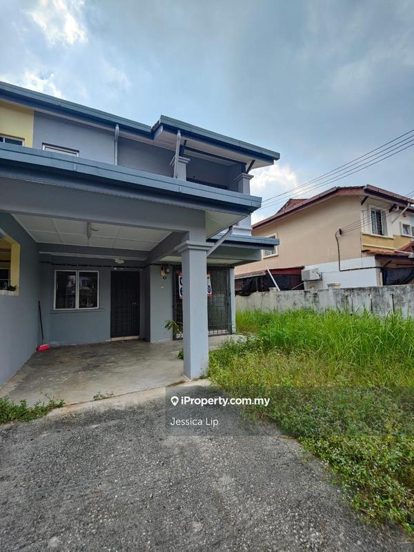 Rumah Berangkai 2.5 Tingkat untuk Dijual di Taman Puncak Jalil, Seri Kembangan oleh Jessica Lip - iProperty.com.my