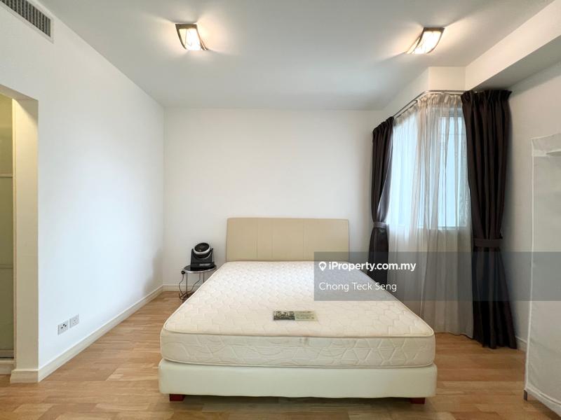 For Sale - Solaris Dutamas