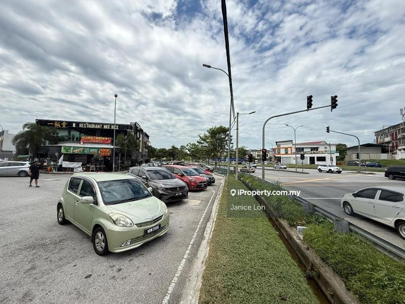 Shop / Office untuk Dijual di Taman Bukit Blossom, Seremban oleh Janice Loh - iProperty.com.my