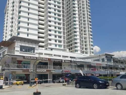For Sale - Arena Curve 3 storey shop lot