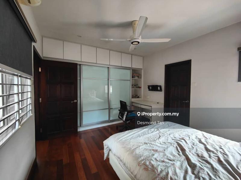 Rumah Berkembar untuk Dijual di SS 21, Damansara Utama, Petaling Jaya oleh Desmond Tan - iProperty.com.my