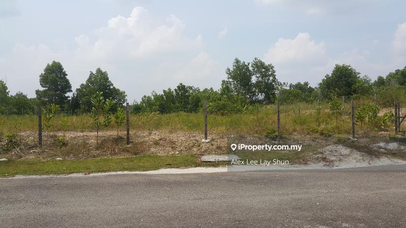 Banglo Tanah untuk Dijual di Nilai Spring Villas, Nilai oleh Alex Lee Lay Shun - iProperty.com.my