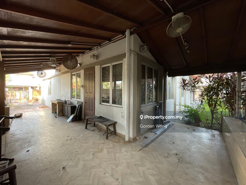 Banglo untuk Dijual di Bandar Seri Putra, Bangi oleh Gordan Wong - iProperty.com.my
