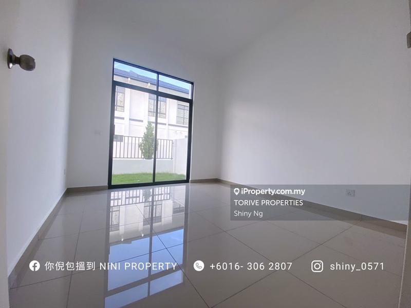 Rumah Berkembar untuk Dijual di Eco Grandeur, Puncak Alam oleh Shiny Ng - iProperty.com.my