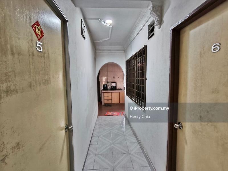 Rumah Teres untuk Dijual di Taman Connaught, Cheras oleh Henry Chia - iProperty.com.my