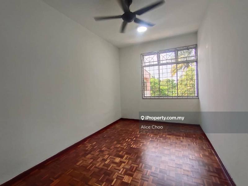 Rumah Teres 2-Tingkat untuk Dijual di Taman Kluang Barat, Kluang, Johor, Kluang oleh Alice Choo - iProperty.com.my