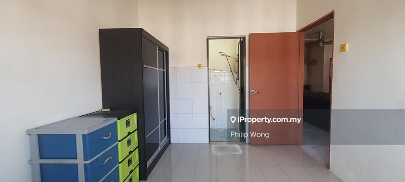 Pangsapuri untuk Dijual di Taman Serdang Raya Seksyen 3 Apartment oleh Philip Wong - iProperty.com.my