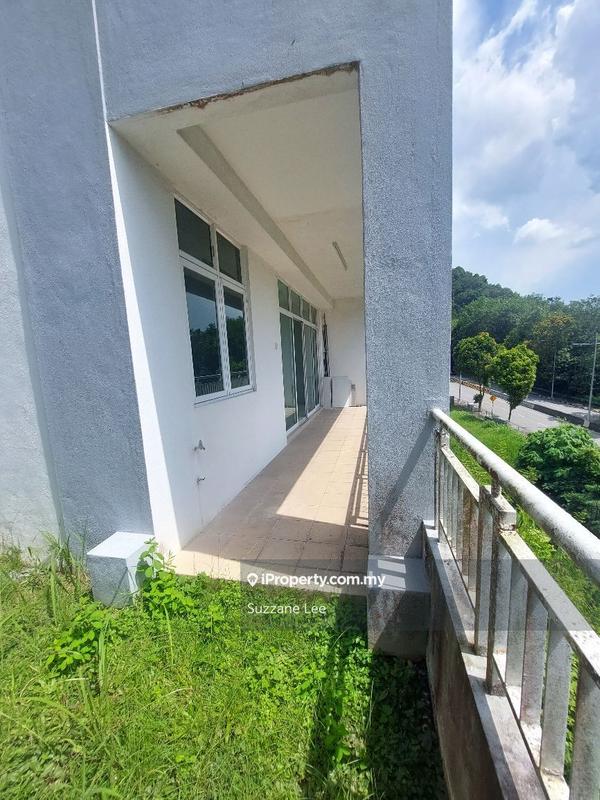 Rumah Berkembar untuk Dijual di Taman Bukit Jambul, Bukit Jambul oleh Suzzane Lee - iProperty.com.my