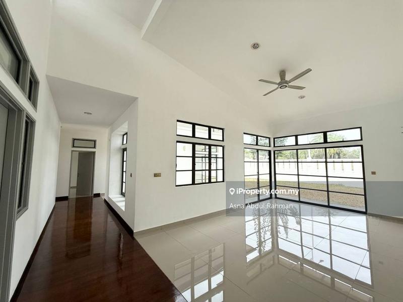 Bungalow House for Sale in Bandar Baru Enstek, Bandar Enstek by Asna Abdul Rahman - iProperty.com.my