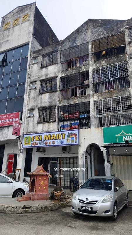 Flat for Sale in Taman Sri Kuching by Ml Liu - iProperty.com.my