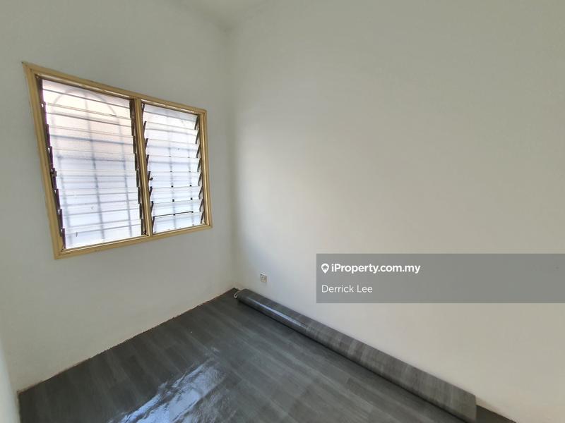 Rumah Berangkai 2 Tingkat untuk Dijual di 18d3y, Subang Jaya oleh Derrick Lee - iProperty.com.my