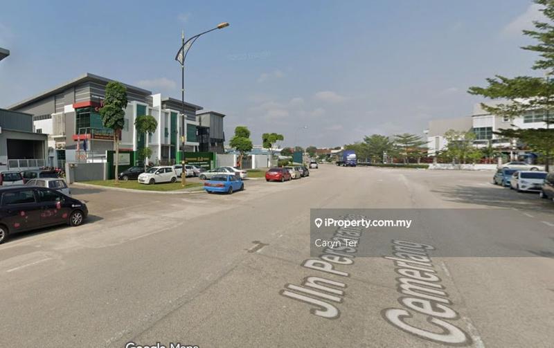 For Sale - Jalan Persiaran Maju Cemerlang ( Medium Industry ) Double Storey Semi D Factory