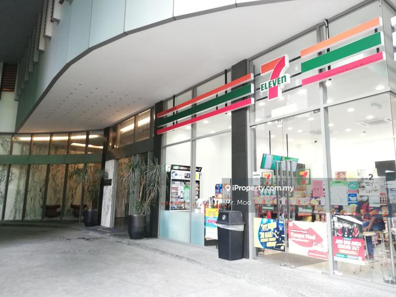 Service Residence for Sale in Bintang Fairlane Residences by Mr. Moo - iProperty.com.my