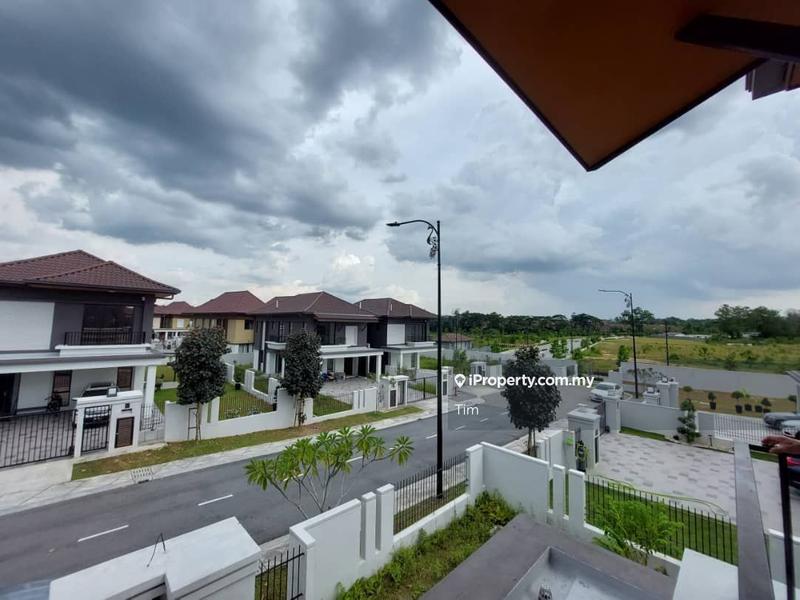 Rumah Berkembar untuk Dijual di Taman Tasik Semenyih, Semenyih oleh Tim - iProperty.com.my