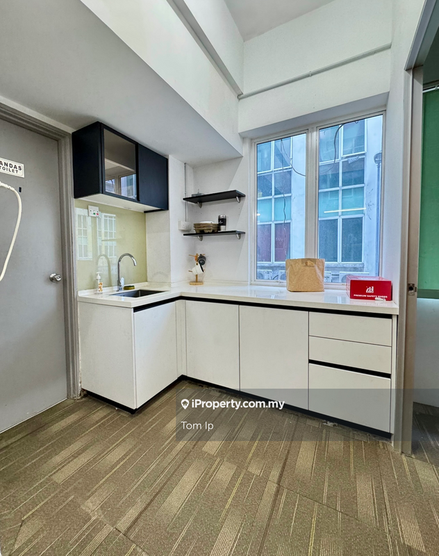 Shop for Sale in Taman Sains Selangor, Kota Damansara by Tom Ip - iProperty.com.my
