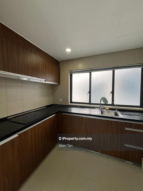 Kediaman Servis untuk Dijual di Aragreens oleh Allen Tan - iProperty.com.my