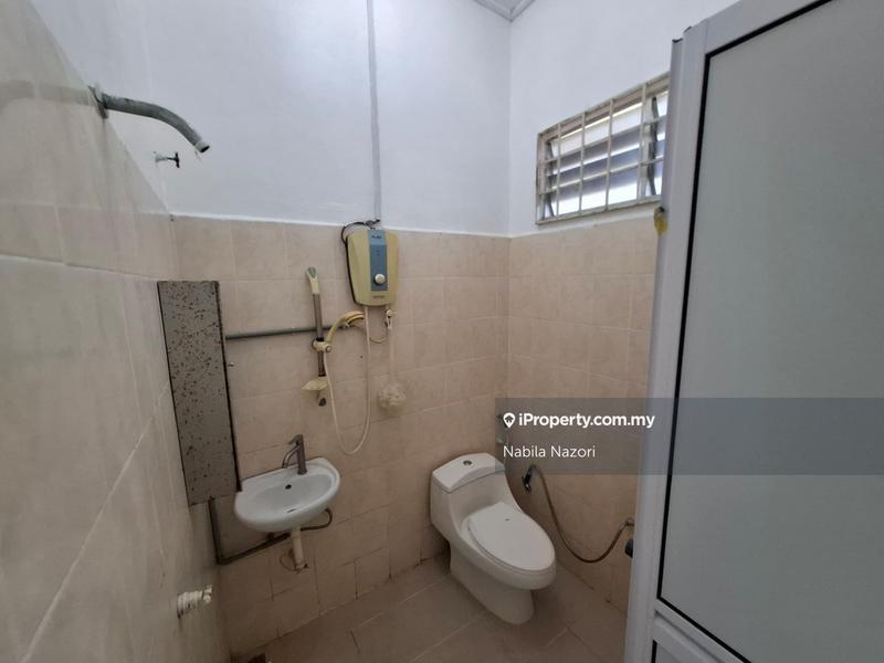 Banglo untuk Dijual di Kampung Kenali, Kubang Kerian oleh Nabila Nazori - iProperty.com.my