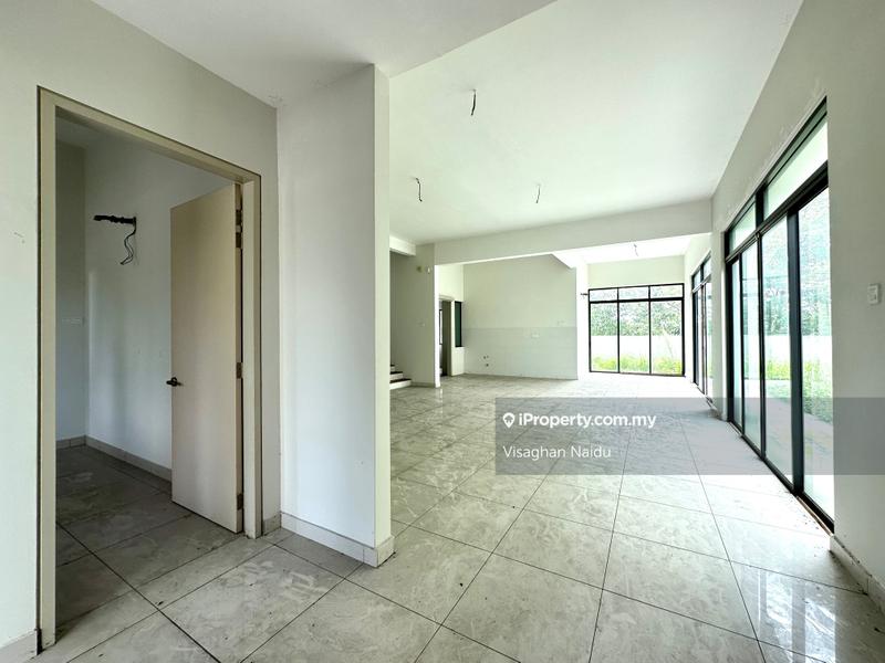 Bungalow House for Sale in Bandar Country Homes, Rawang by Visaghan Naidu - iProperty.com.my