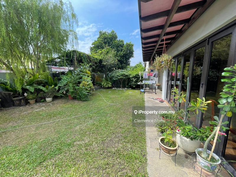 Rumah Berkembar untuk Dijual di SS4, Petaling Jaya oleh Clemence Ngew - iProperty.com.my