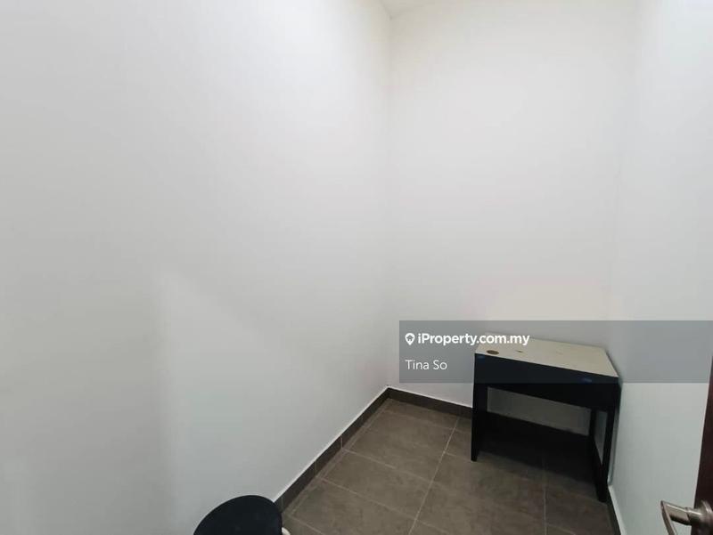 Service Residence for Rent in Paragon Suites @ CIQ by Tina So - iProperty.com.my