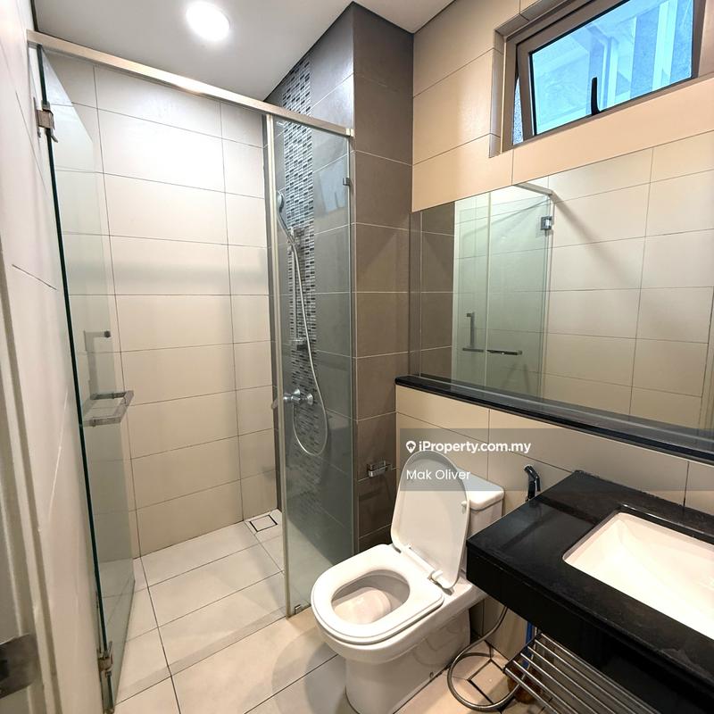 Condominium for Rent in KM1 East by Oliver Mak - Bathroom - iProperty.com.my