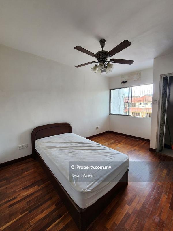 Rumah Teres 2-Tingkat untuk Dijual di Damansara Jaya, Petaling Jaya oleh Bryan Wong - iProperty.com.my