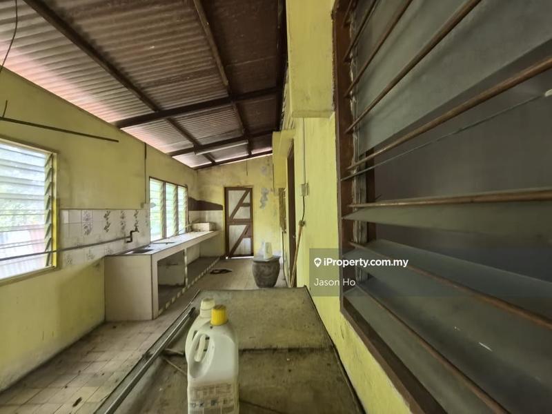 Banglo untuk Dijual di Taman Tong Seng, Mantin oleh Jason Ho - iProperty.com.my