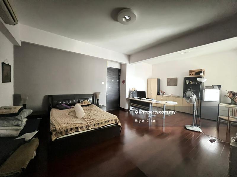 Kediaman Servis untuk Dijual di Subang Olives Residence oleh Bryan Chan - iProperty.com.my