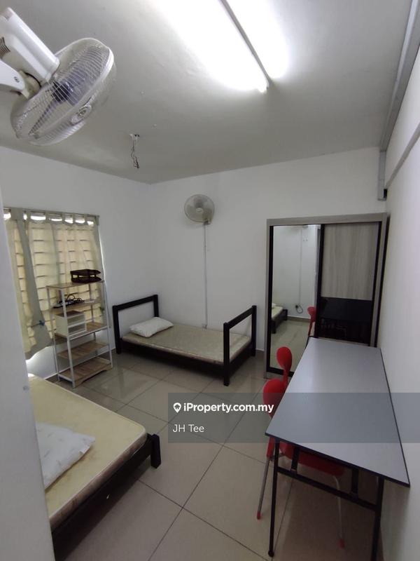 Condominium for Sale in Casa Residenza by JH Tee - iProperty.com.my