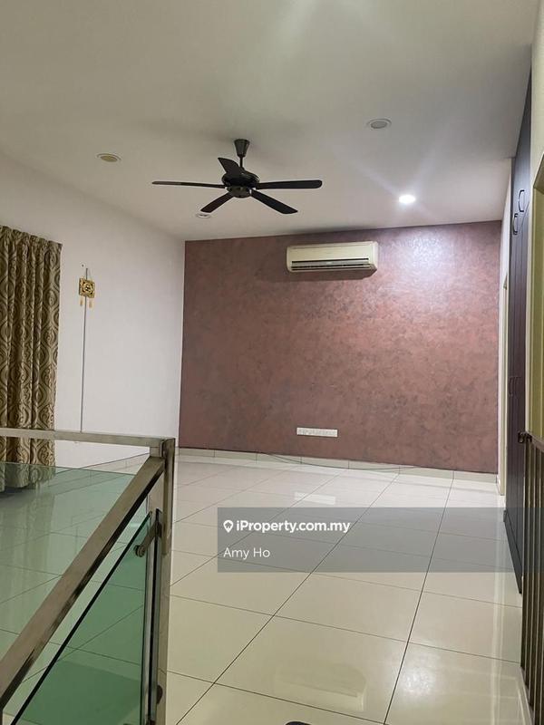 Rumah Teres 2-Tingkat untuk Dijual di Bukit Rahman Putra, Sungai Buloh oleh Amy Ho - iProperty.com.my