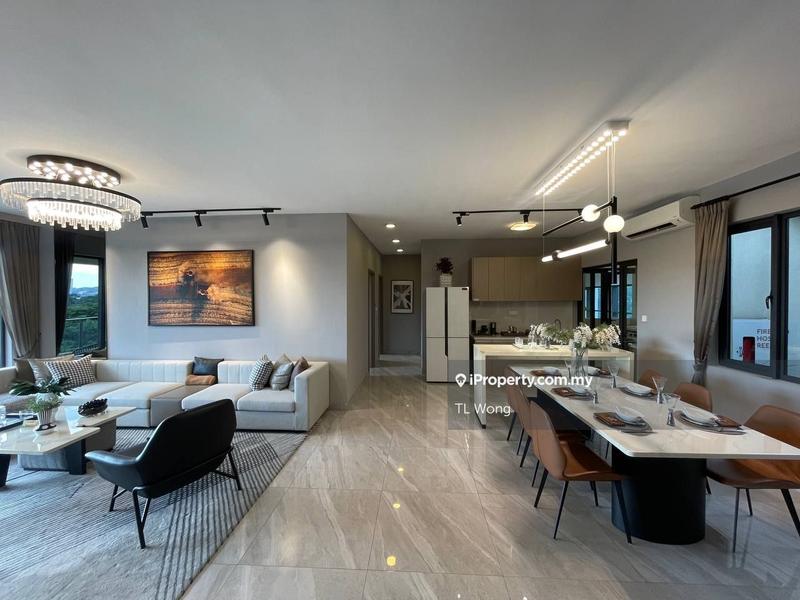 For Sale - Baron Residence @ Lake City