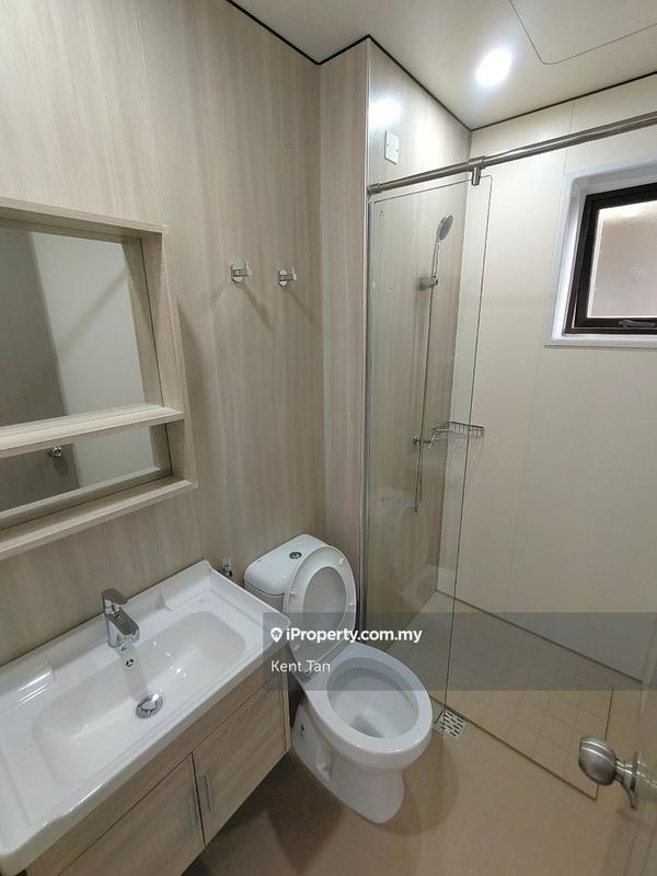 Kediaman Servis untuk Dijual di Vision City Youth City oleh Kent Tan - iProperty.com.my