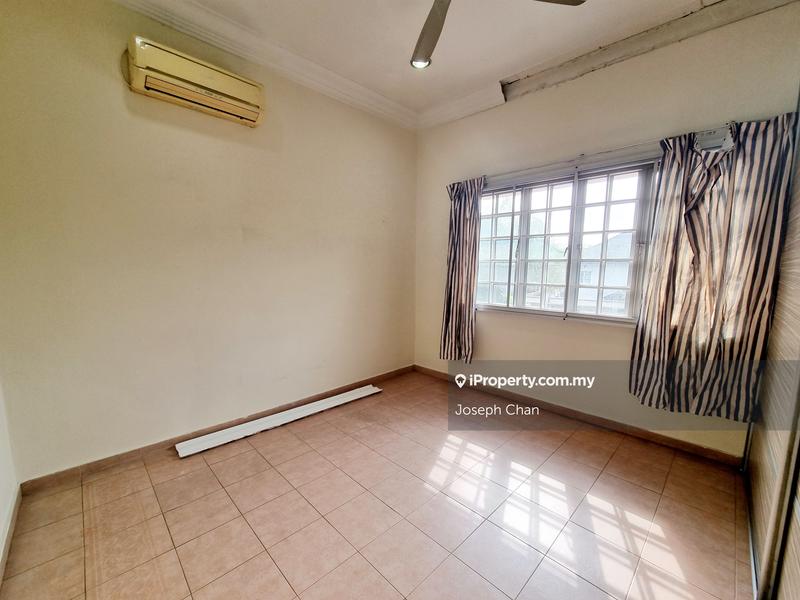 Rumah Berkembar untuk Dijual di Seksyen 9, Shah Alam oleh Joseph Chan - iProperty.com.my
