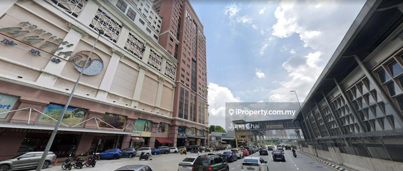 For Sale - Mutiara Komplex Mutiara Complex near Batu Cantonment