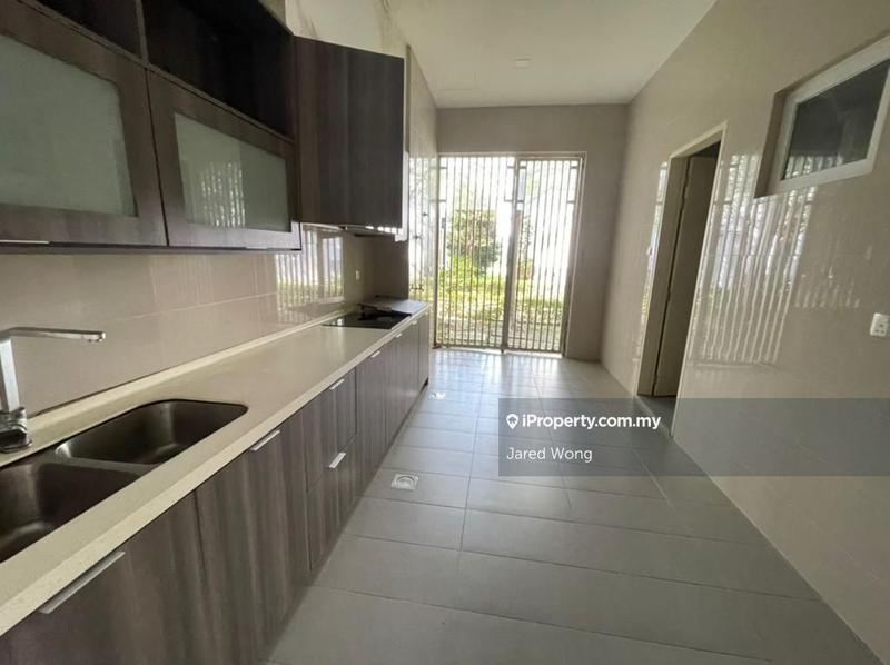 Bungalow House for Sale in Lakefront Villa, Cyberjaya by Jared Wong - iProperty.com.my