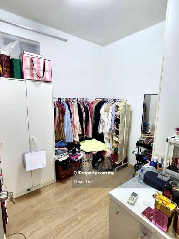Service Residence for Sale in Larkin Heights by Ethan Lim - iProperty.com.my