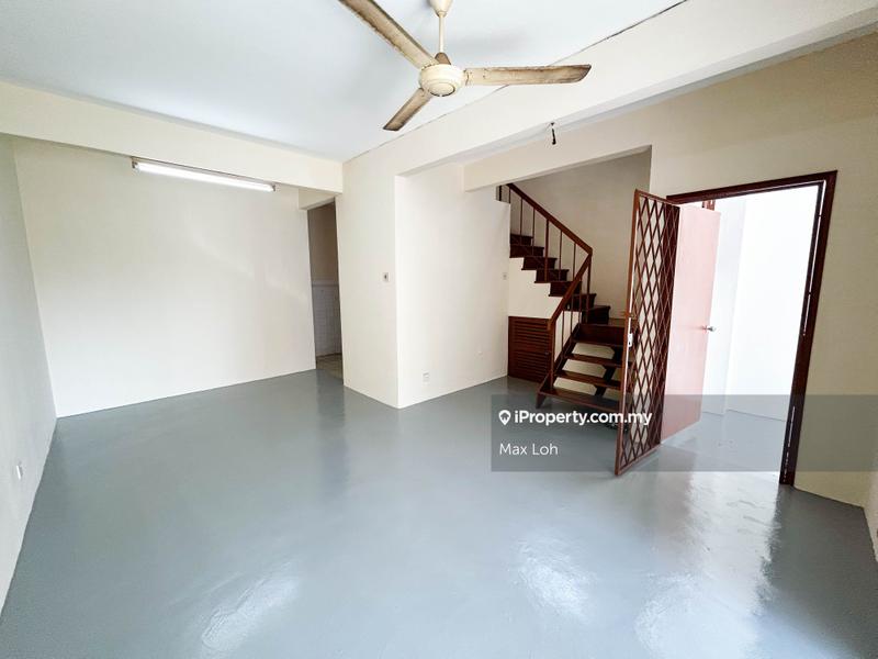 Rumah Berangkai 2 Tingkat untuk Dijual di Usj 6, Subang Jaya oleh Max Loh - iProperty.com.my