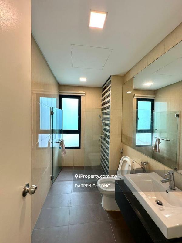 Condominium for Sale in LaCosta @ Sunway South Quay by DARREN CHEONG - Bathroom - iProperty.com.my