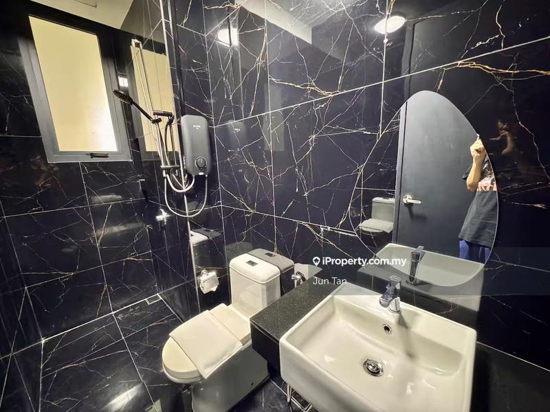 Kediaman Servis untuk Dijual di Urban Suites oleh Jun Tan - iProperty.com.my