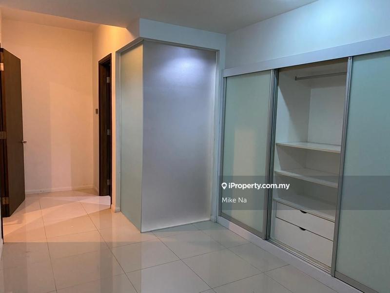 Rumah Berkembar untuk Disewa di Twin Palms, Bandar Sungai Long oleh Mike Na - iProperty.com.my