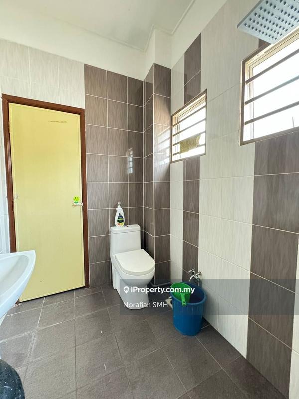 2-storey Terraced House for Sale in Taman Kelana Idaman, Ara Damansara by Norafian SMH - iProperty.com.my