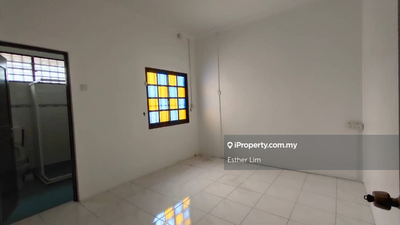 Rumah Berkembar untuk Dijual di Taman Ipoh Jaya, Ipoh oleh Esther Lim - iProperty.com.my