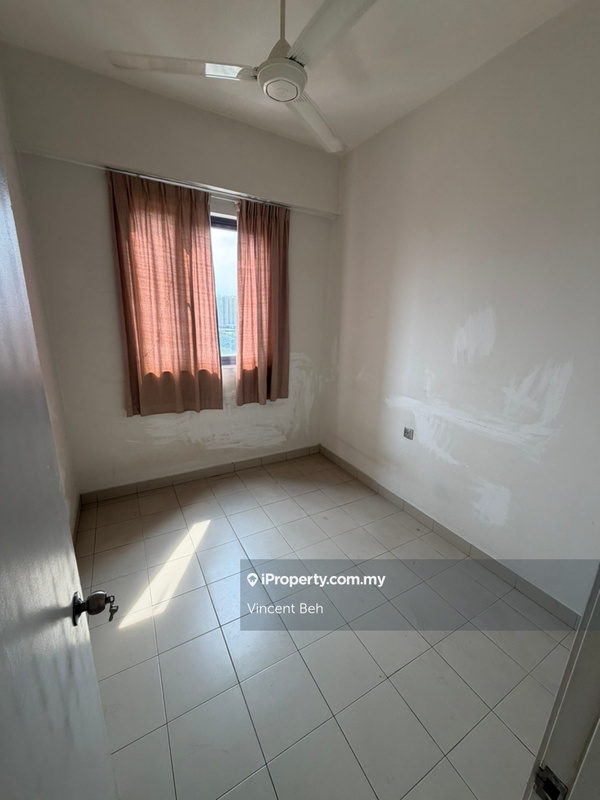 Kondominium untuk Disewa di Residence 8 oleh Vincent Beh - iProperty.com.my