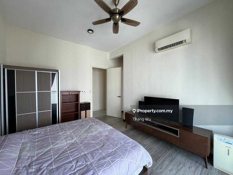 For Rent - Iconic Skies