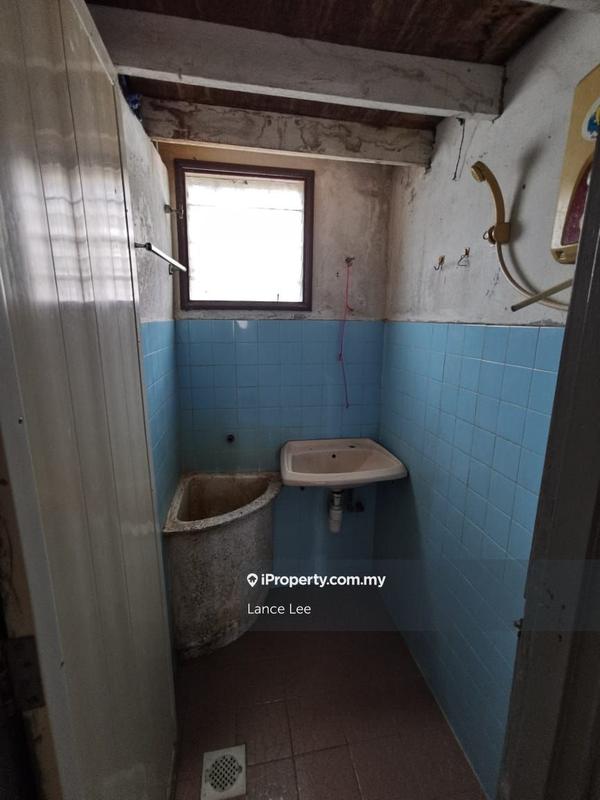1-storey Terraced House for Sale in Ampang Taman Saga 1 Storey Terrace House, Ampang by Lance Lee - iProperty.com.my