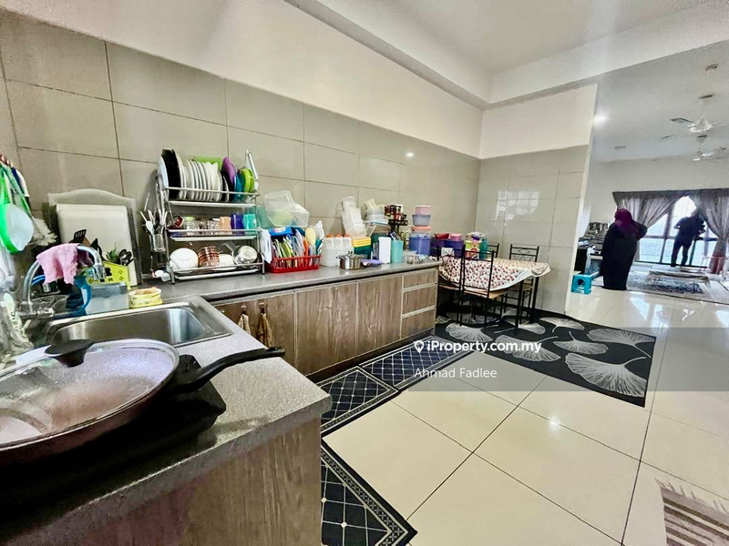 Condominium for Sale in Lake Vista Residence (Tasik Vista Residen) by Ahmad Fadlee - iProperty.com.my
