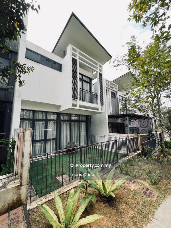 Rumah Berangkai 2.5 Tingkat untuk Dijual di 16 Quartz Courtyard Villa @Taman Melawati, Ampang oleh Lucas Choo - Exterior - iProperty.com.my