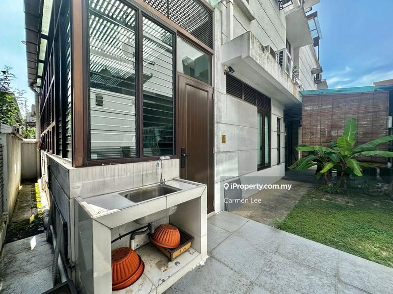 Semi-Detached House for Sale in Usj 17, Subang Jaya by Carmen Lee - iProperty.com.my