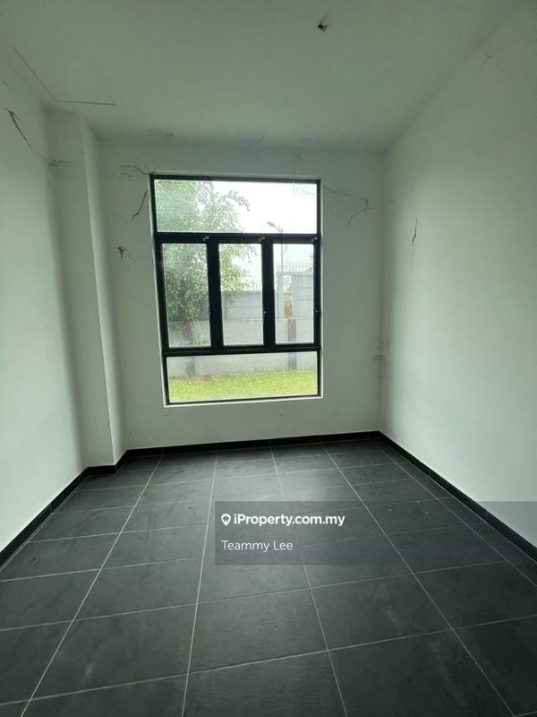 Banglo untuk Dijual di Sungai Long, Bandar Sungai Long oleh Teammy Lee - iProperty.com.my